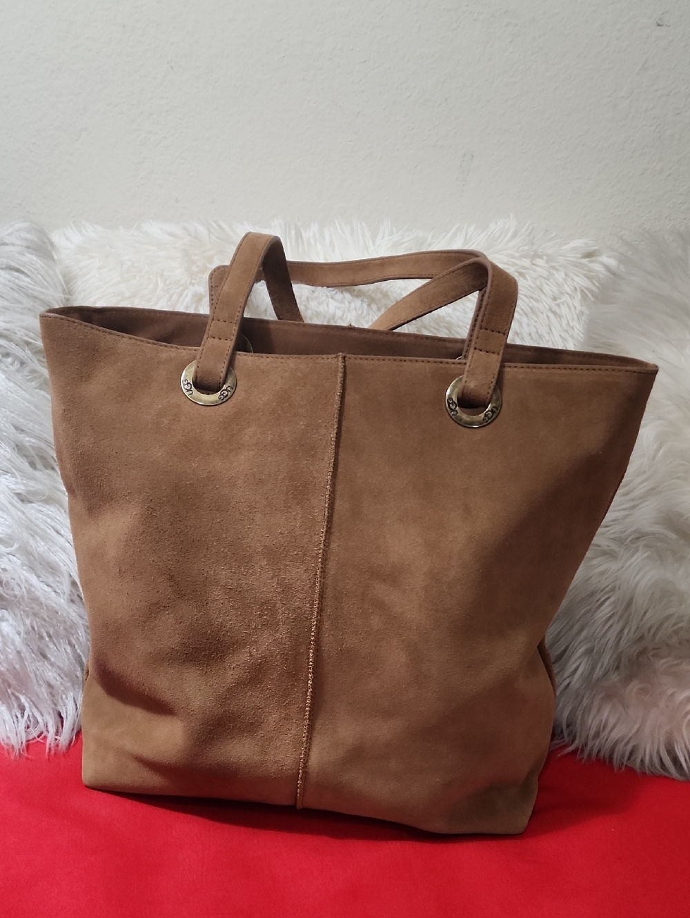 UGG Women's Suede Tote Bag in Tan - Casual Everyday Carry - Picture 2 of 9